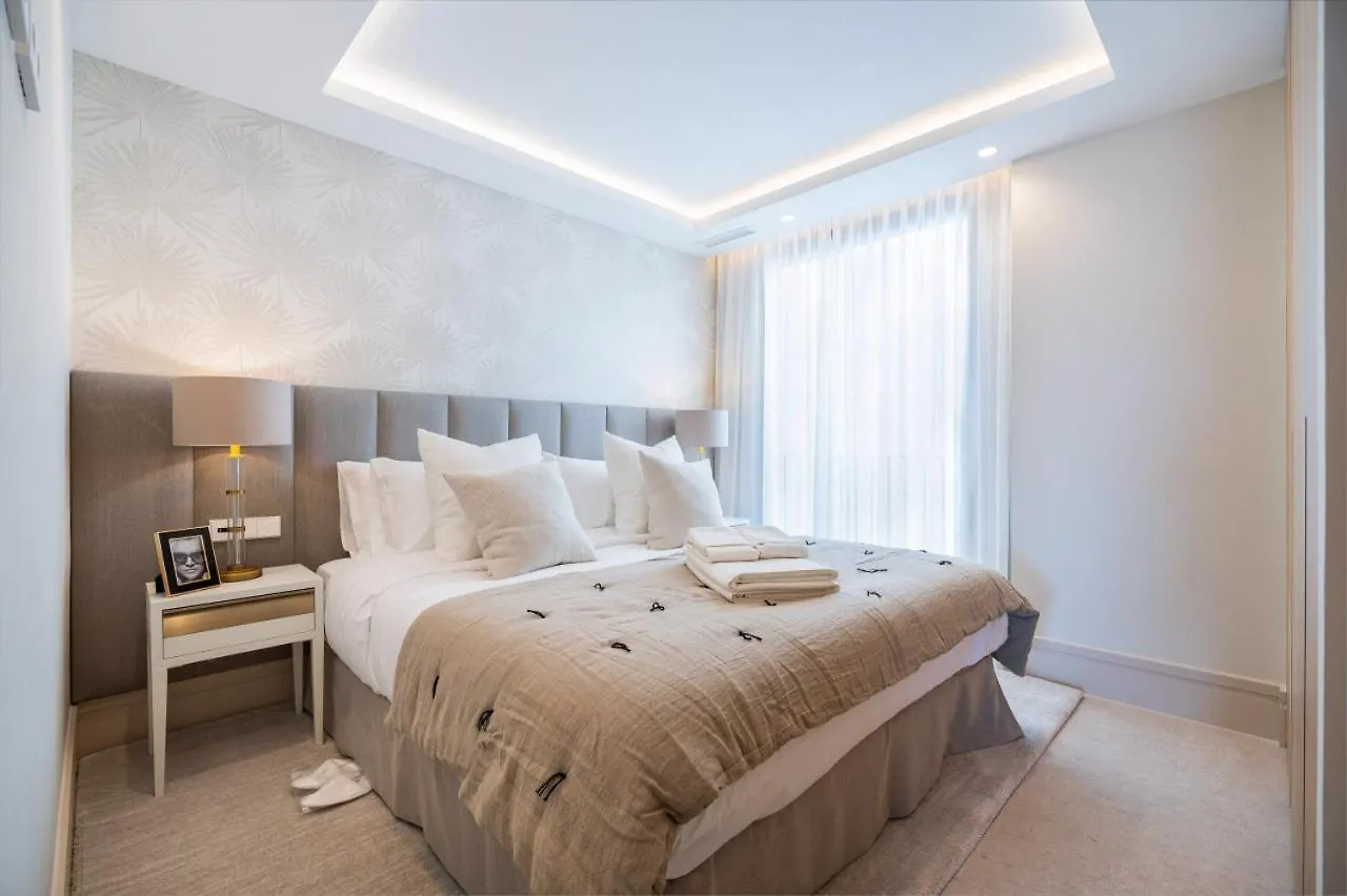 2 Bedroomed Apartment In Puerto Banus, Marbella 0*,  Spain