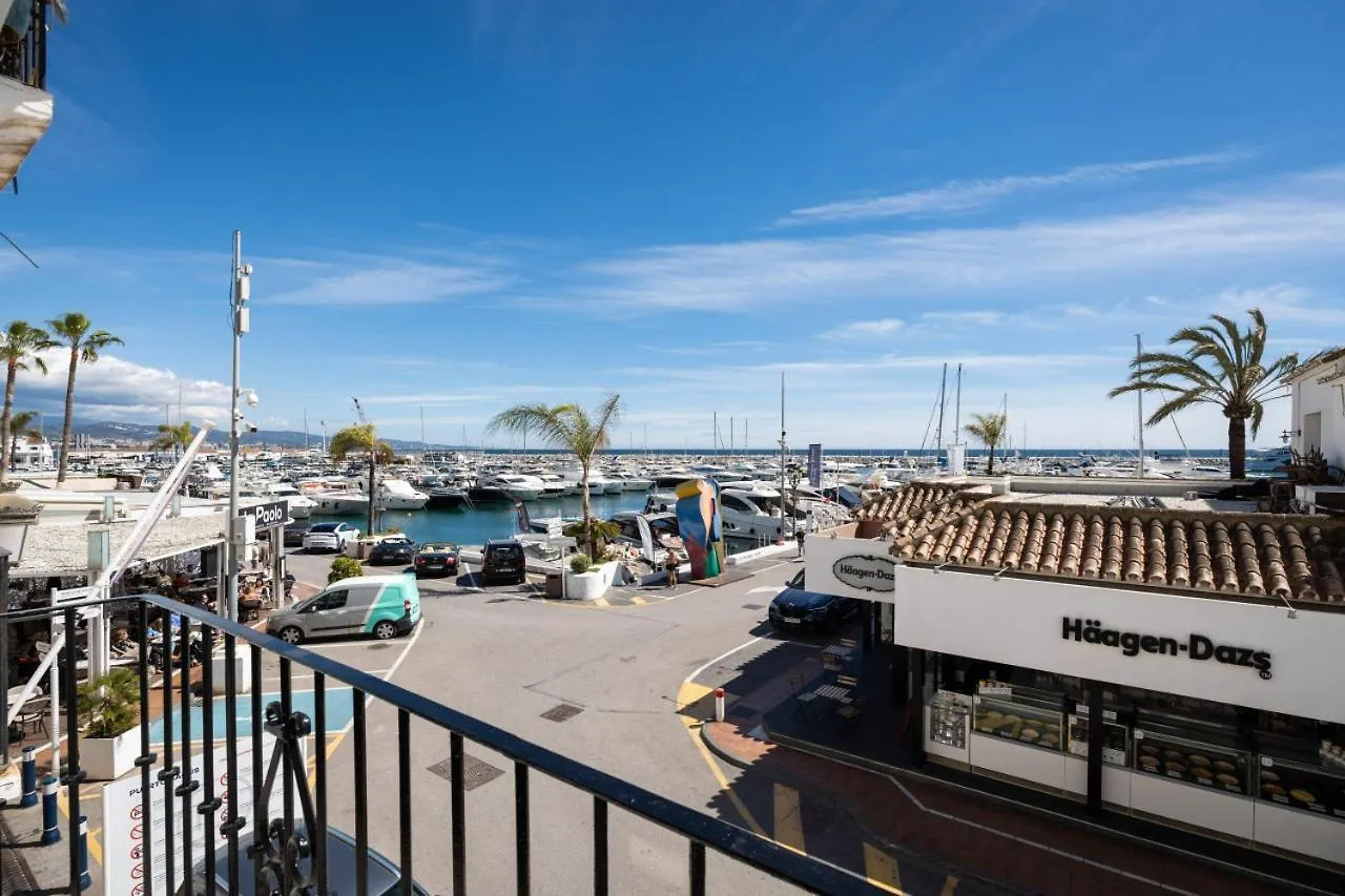 2 Bedroomed Apartment In Puerto Banus, Marbella 0*,