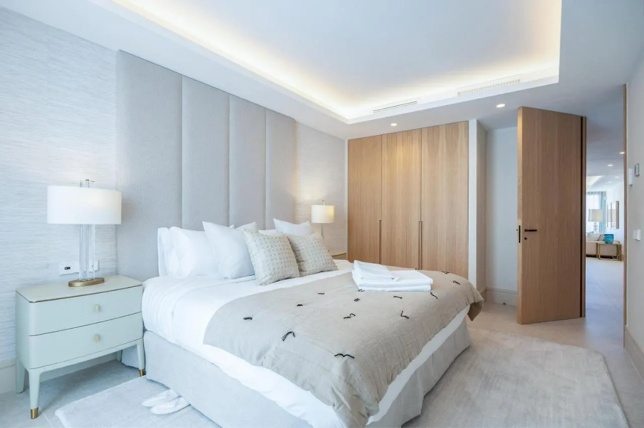 2 Bedroomed Apartment In Puerto Banus, Marbella