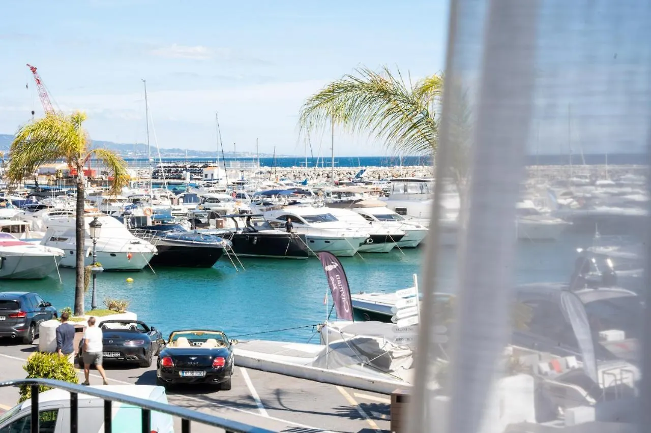 2 Bedroomed Apartment In Puerto Banus, Marbella